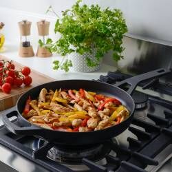 Secondary image for image of Cast Iron Skillet Pan 26cm Matte Black