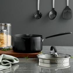 Secondary image for image of Gourmet Ceramic Non-Stick Saucepan & Lid 20cm / 3.1L