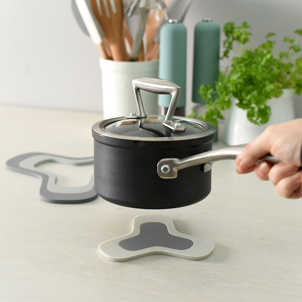 Nesting Trivet Set 4 Piece | Trivets and Worktop Protectors from ProCook