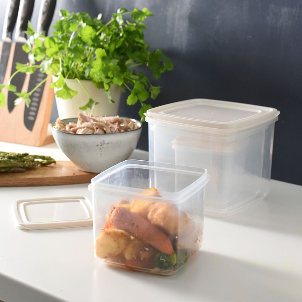 ProCook Square Storage Containers 4 Piece Tall