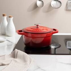 Secondary image for image of Cast Iron Casserole Dish 20cm / 2.7L Round Graduated Red