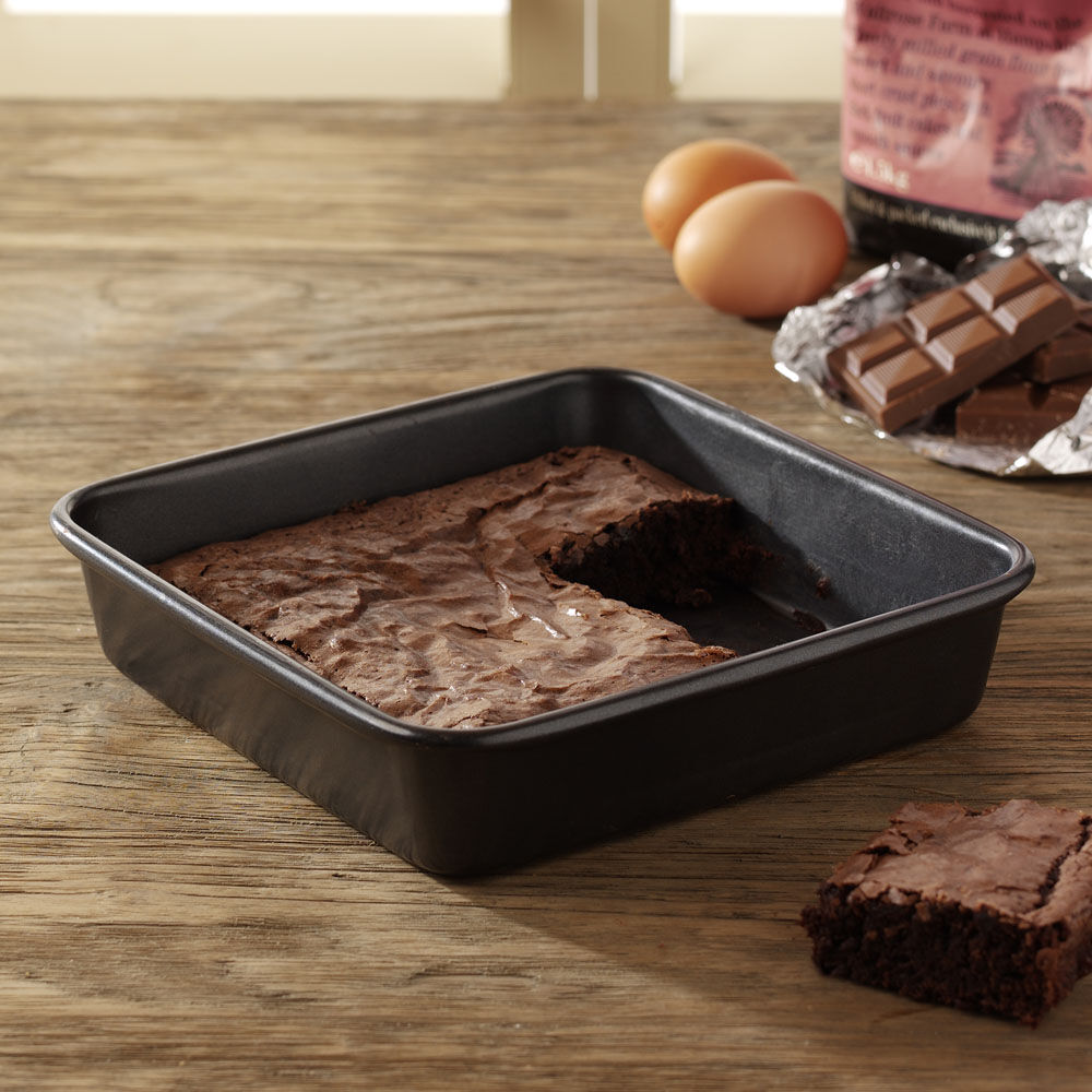 Non-stick Loose Bottom Brownie Tin 20cm   8in 