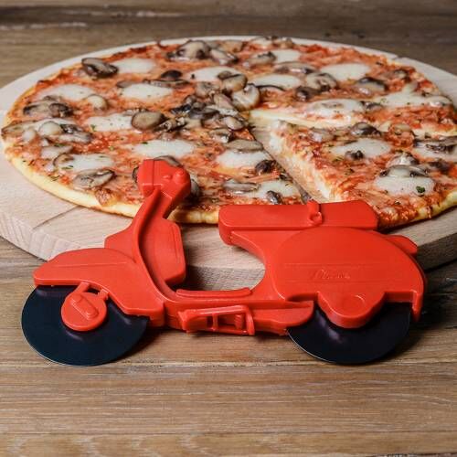 ProCook Scooter Pizza Cutter Red