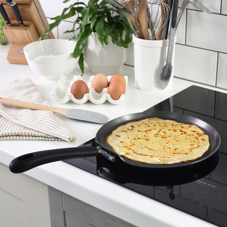 25cm Omelette/Crepe Pan - Classic