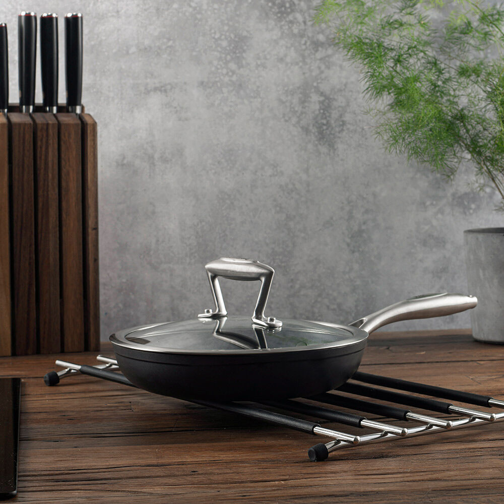 elite frying pan