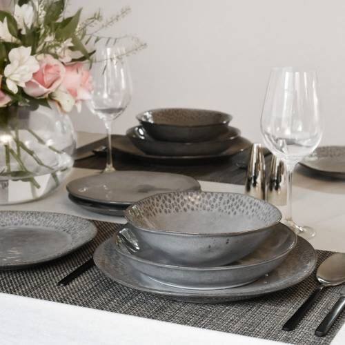 Malmo Charcoal Dinner Set 16 Piece - 4 Settings 