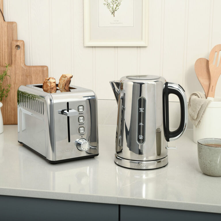 Stainless Steel Kettle and Toaster Set 2 | ProCook