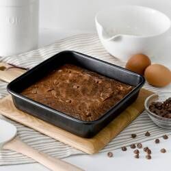 Main image for image of Non-Stick Loose Bottom Brownie Tin 20cm / 8in