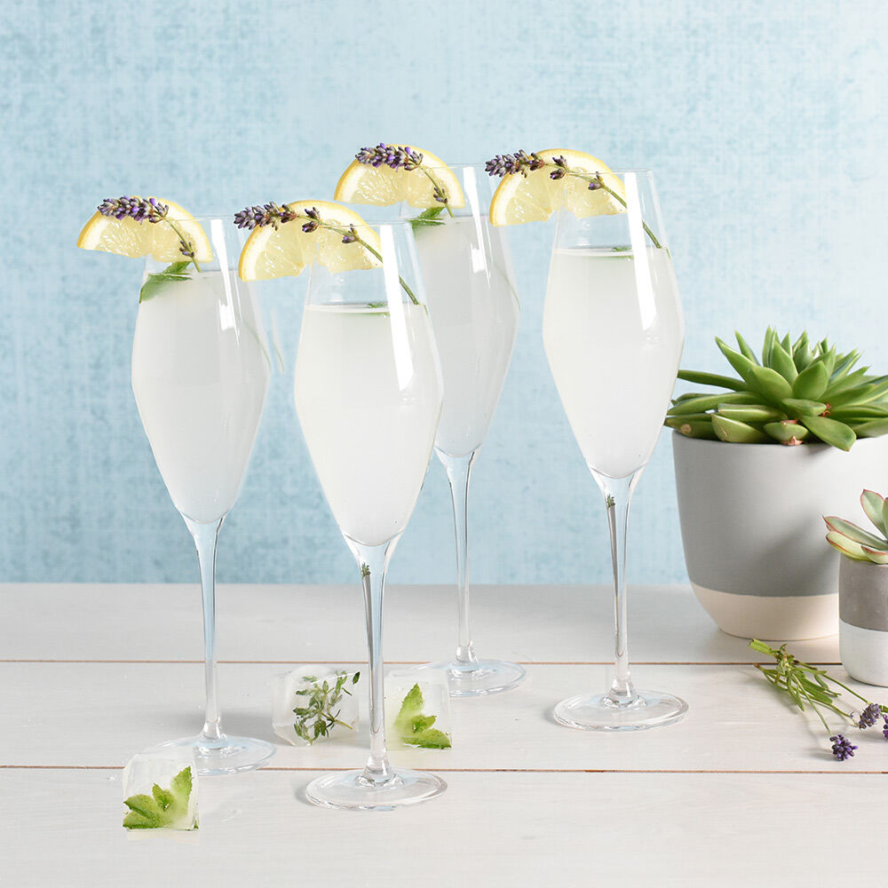 4 champagne flutes