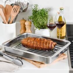 Secondary image for image of Stainless Steel Roasting Tin with Flat Small Rack 32cm x 43cm