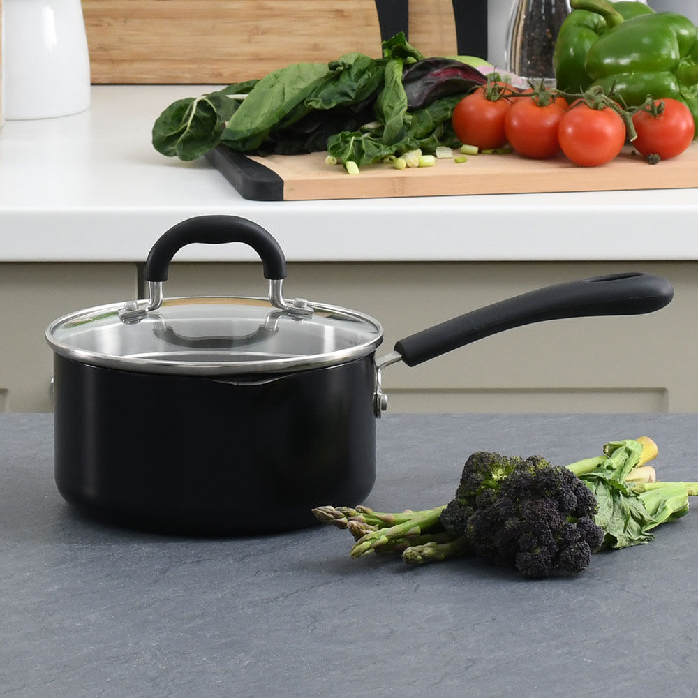 Gourmet Non-Stick Saucepan & Lid 16cm / 1.6L