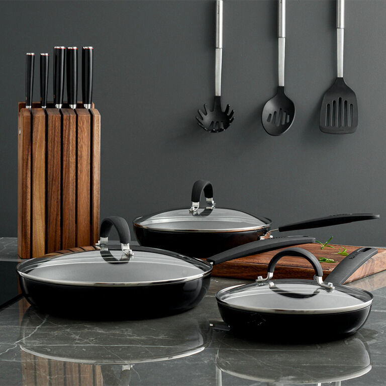 Gourmet NonStick Frying Pan with Lid ProCook