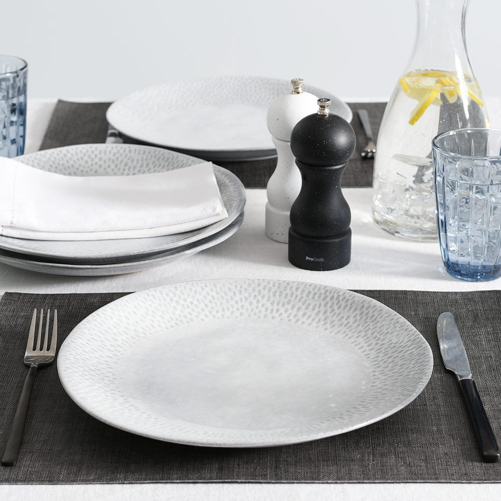 Malmo Dove Grey Teardrop Dinner Plate Set of 4 - 28cm