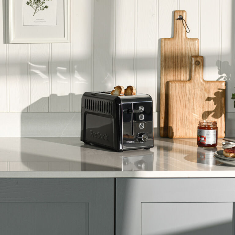 Black Toaster 2 Slice ProCook
