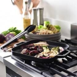 Secondary image for image of Cast Iron Square Griddle 26x26cm Matte Black